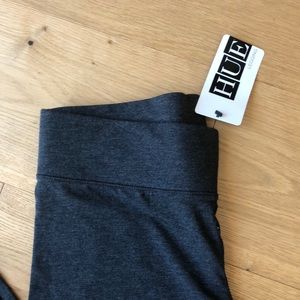 NWT Hue gray leggings purchased from Nordstrom